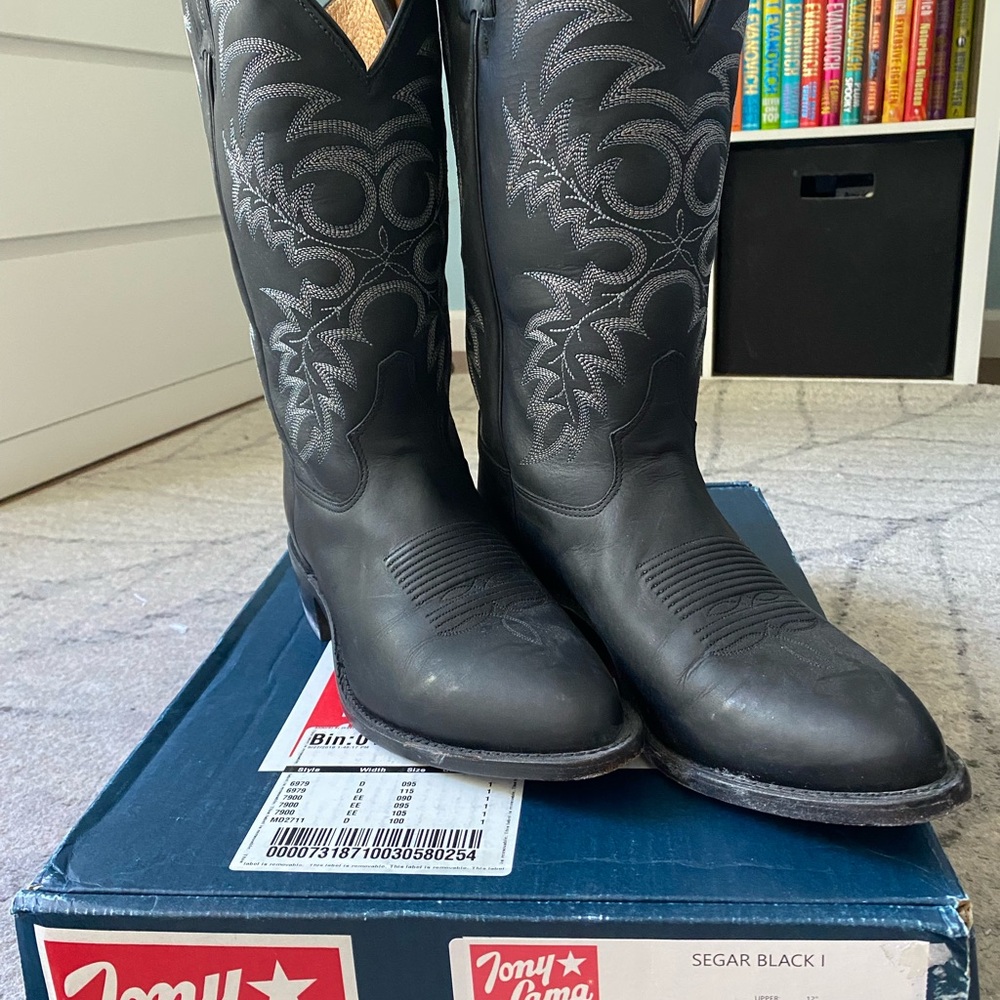 Tony Lama Black Cowboy Boots with Decorative Stitching